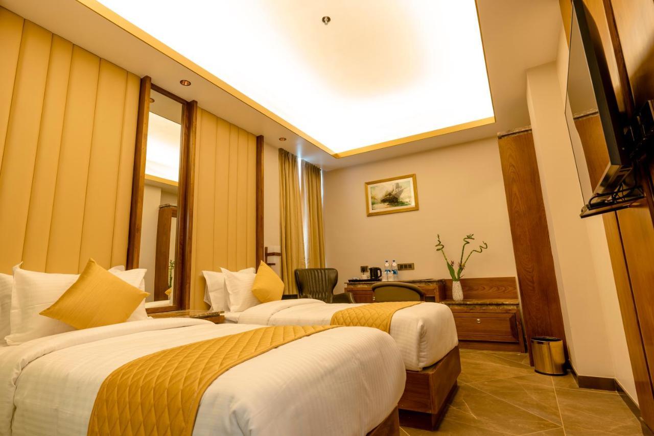 Marine Inn Hotel Kochi ภายนอก รูปภาพ