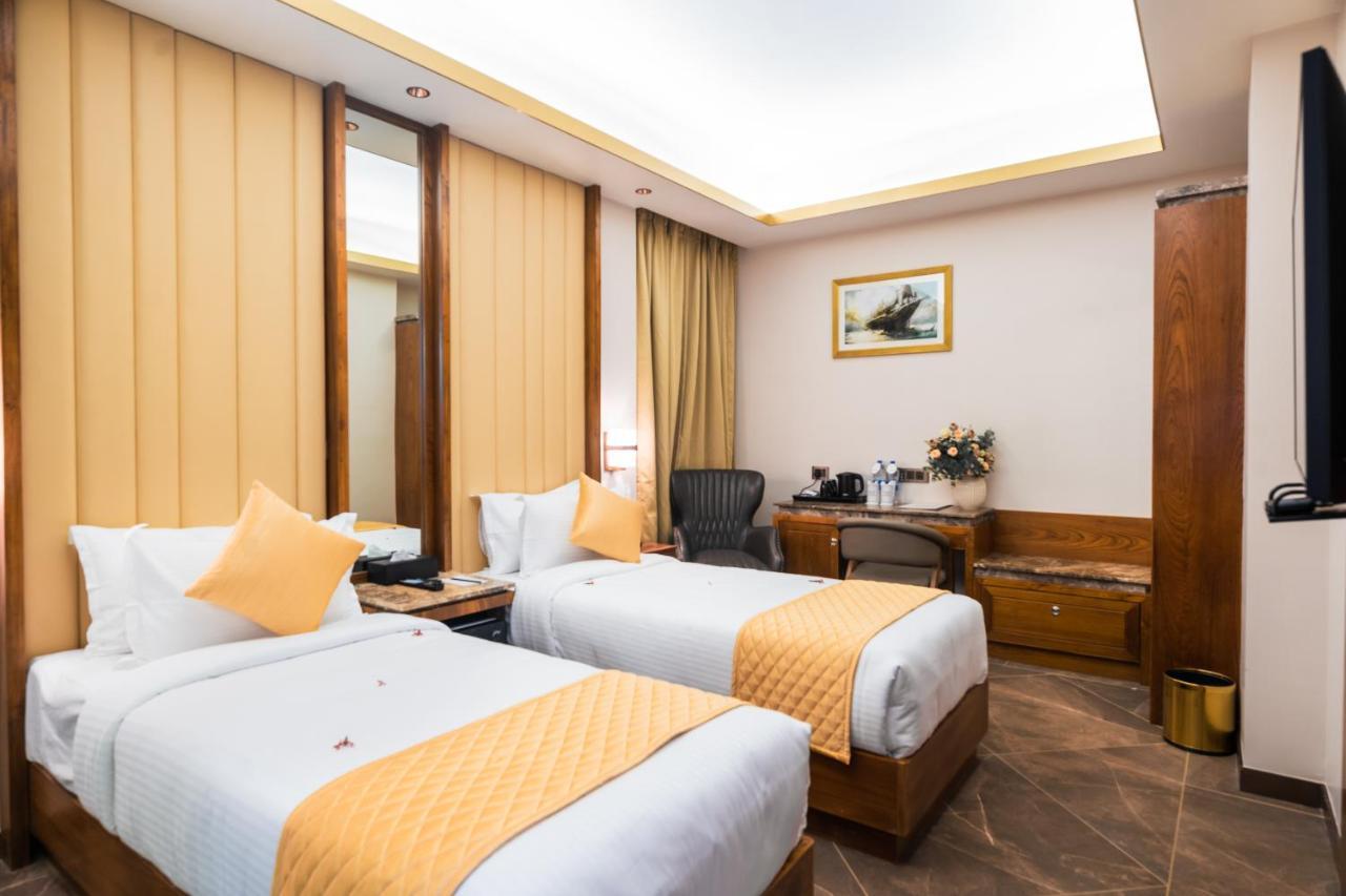 Marine Inn Hotel Kochi ภายนอก รูปภาพ