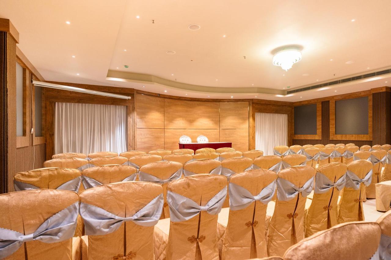 Marine Inn Hotel Kochi ภายนอก รูปภาพ
