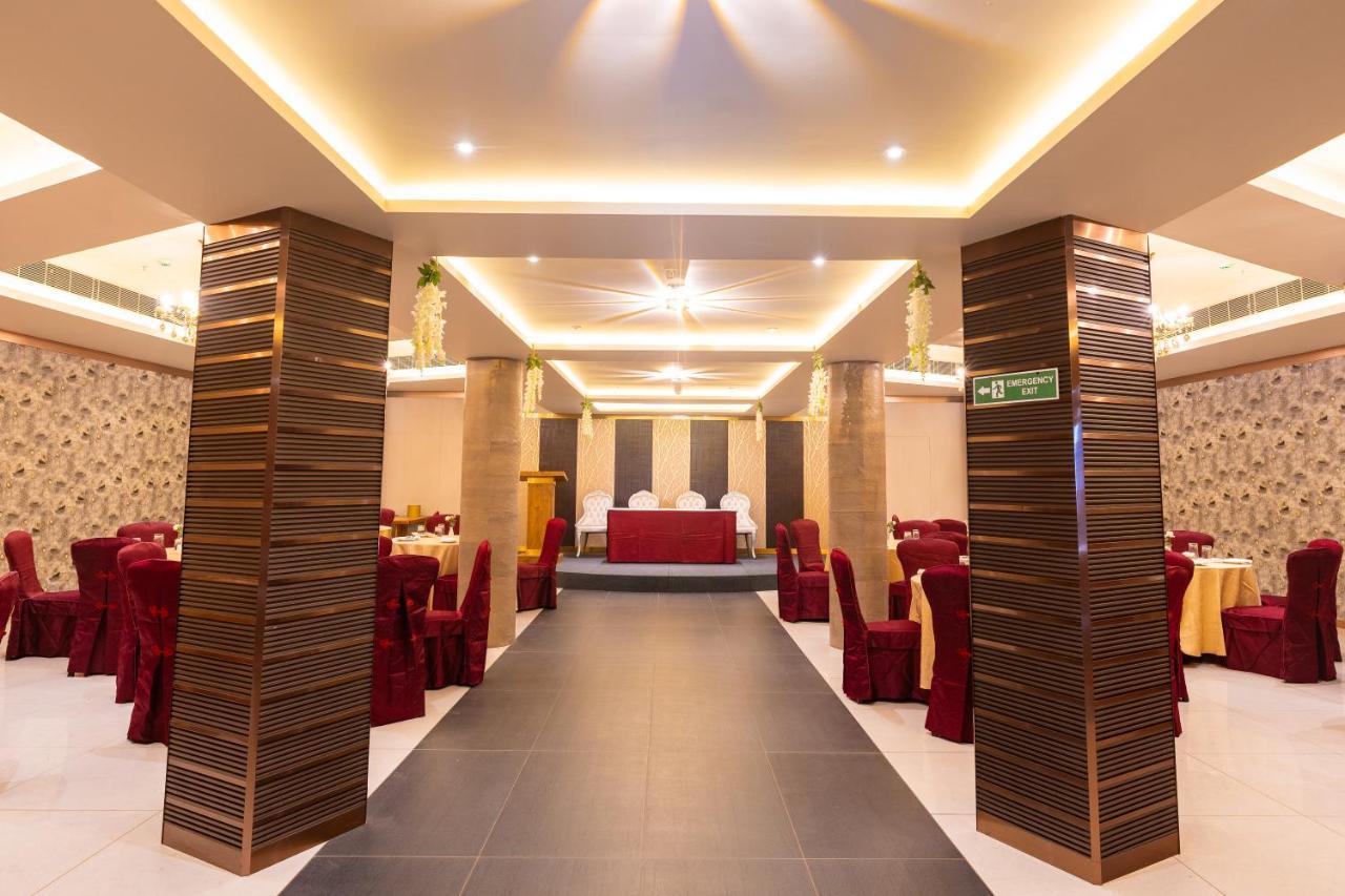 Marine Inn Hotel Kochi ภายนอก รูปภาพ