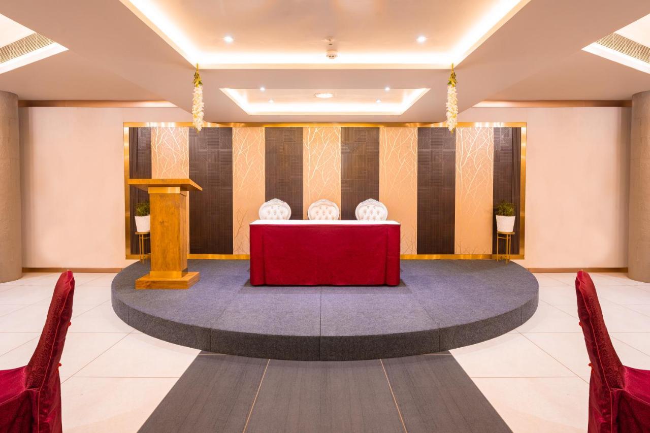 Marine Inn Hotel Kochi ภายนอก รูปภาพ